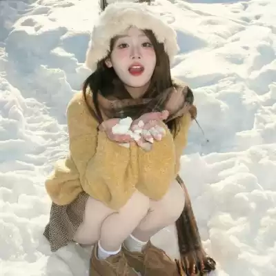 黄莉颖